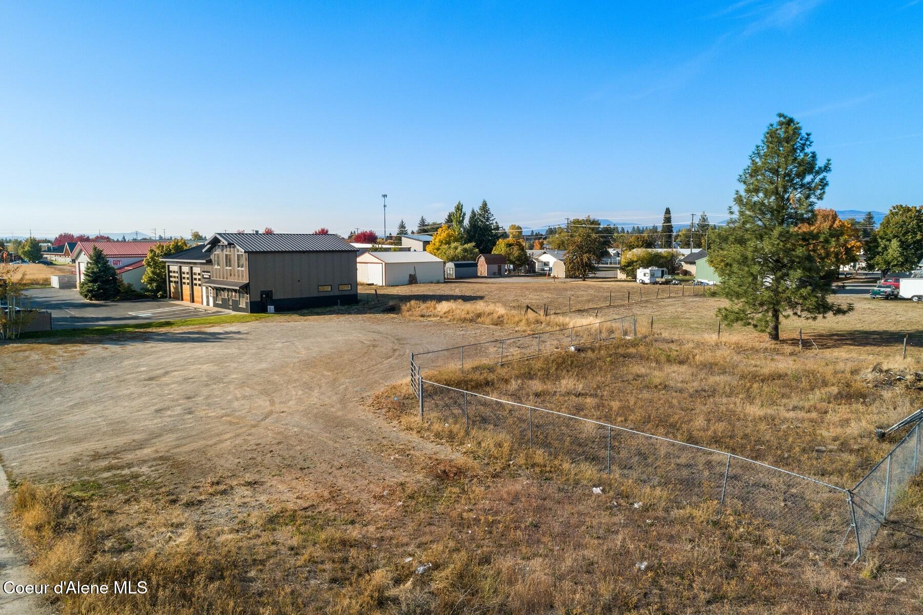 3655&3675 E Covington Ave